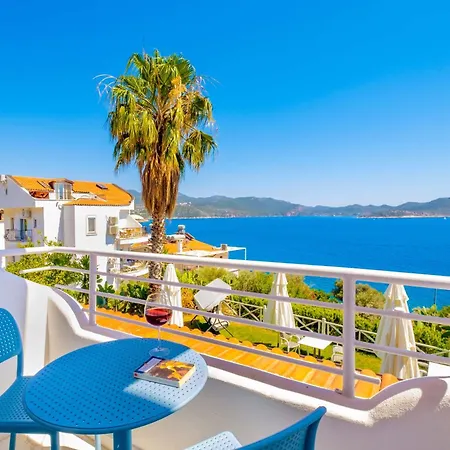 Hotell Payam 4*