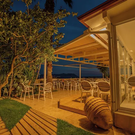 帕亚姆酒店 酒店 3*